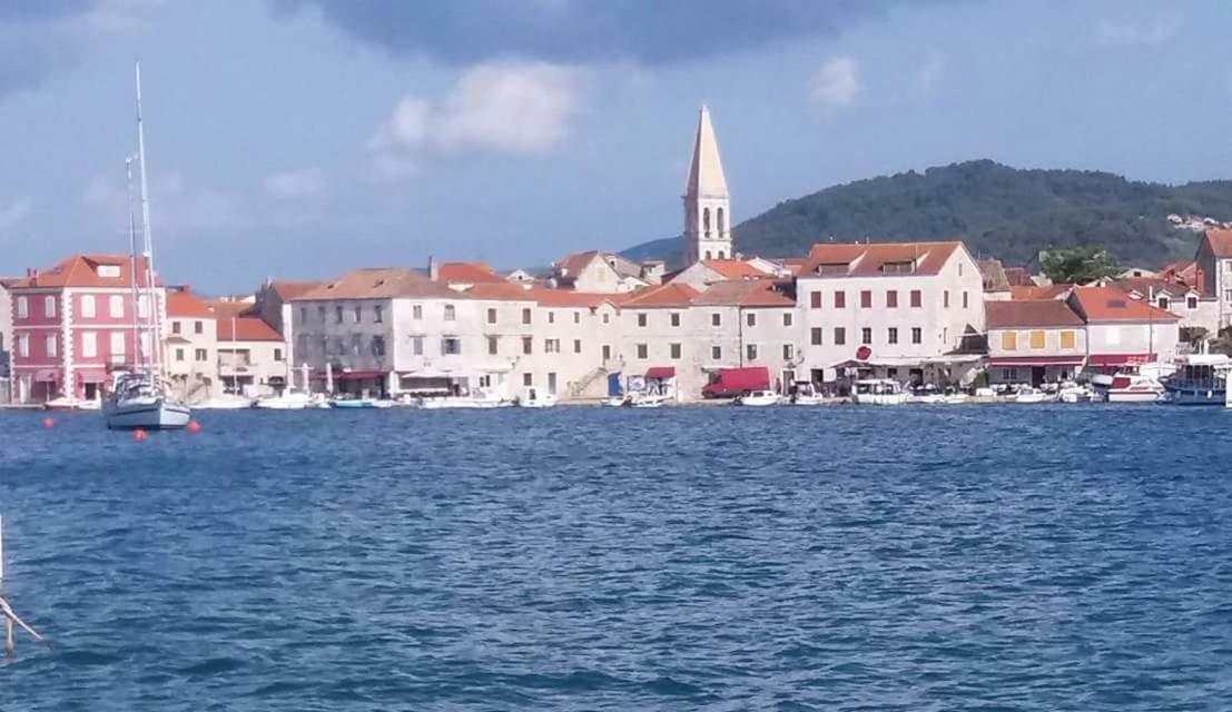 Apartments Antonio Stari Grad  Exterior photo